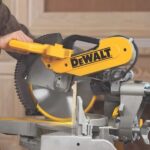 DeWalt DWS780 12 in Double Bevel Sliding Compound Miter Saw - Image 8