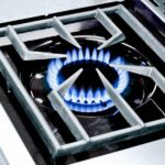 Broil King Regal S 590 Pro Gas Grill BK95834 - Image 3