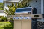 Monument Grills Eminence 405 |Tech Stainless Propane Gas Grill Eminence 405 & Cast Iron Cooking Plate - Image 7