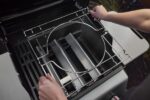 Weber SPIRIT 2-Burner Grill E-210 Liquid Propane Black - Image 9