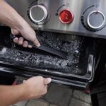 Weber Genesis E-325s Gas Grill - Image 4