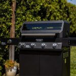 Monument Grills Denali 425 Black Smart Tech Propane Gas Grill - Image 6