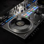 Pioneer DJ DDJ-REV7 DJ Controller - Image 20