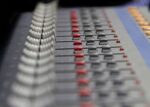 Yamaha MG16XU 16-Input 6-Bus Mixer with Effects - Image 6