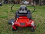 Toro 75746 42″ TimeCutter Zero Turn Mower 22HP Kohler - Image 9